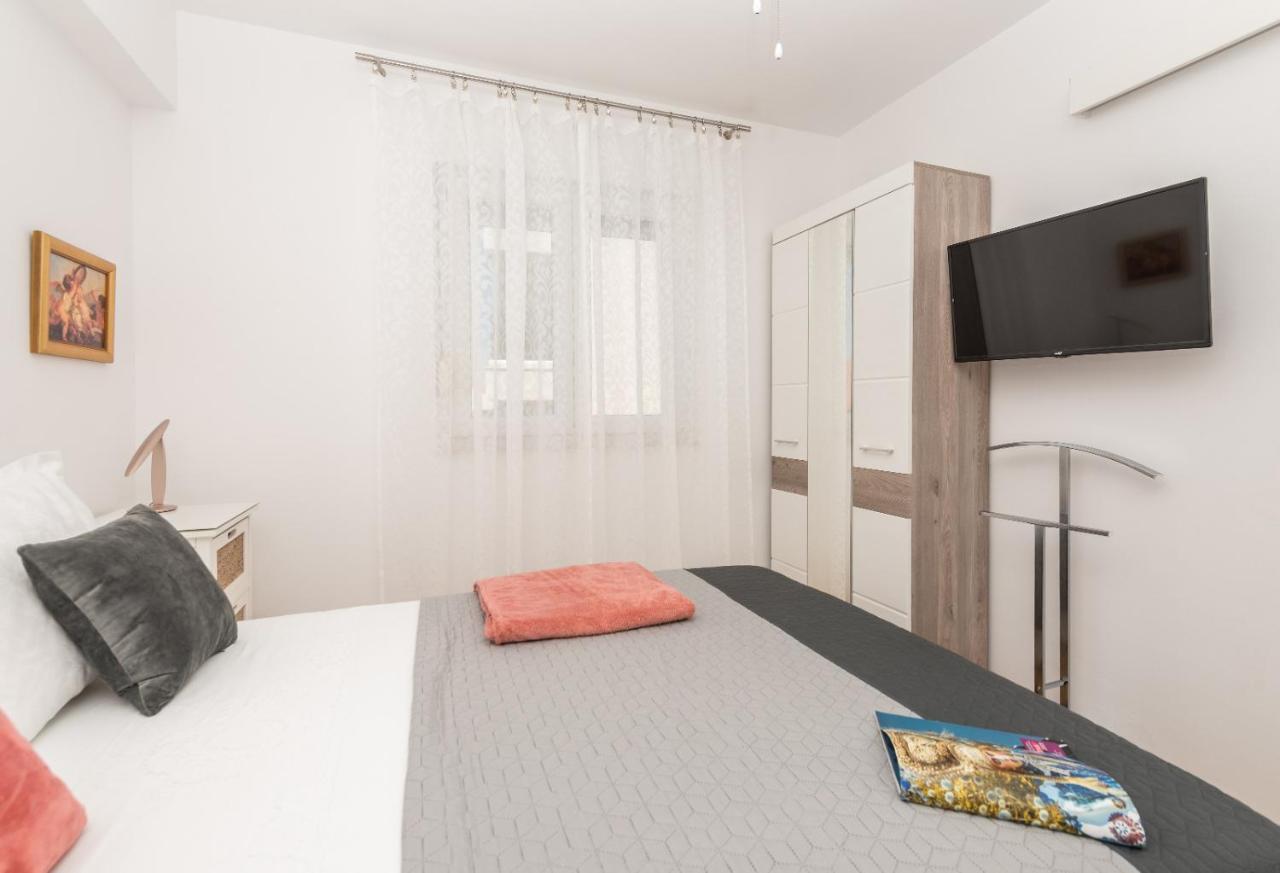 Apartman East Side Deluxe *